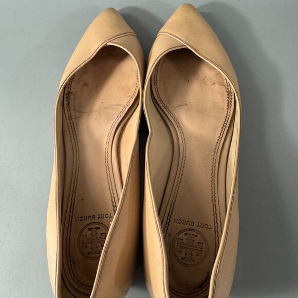 Tory Burch Pointed-Toe Ballerina Cream Leather Flats with Gold Heel, Size 8.5 - Picture 8 of 15